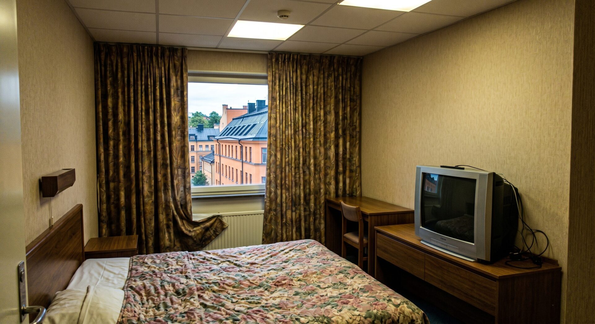 FÖRE (HOTEL)
