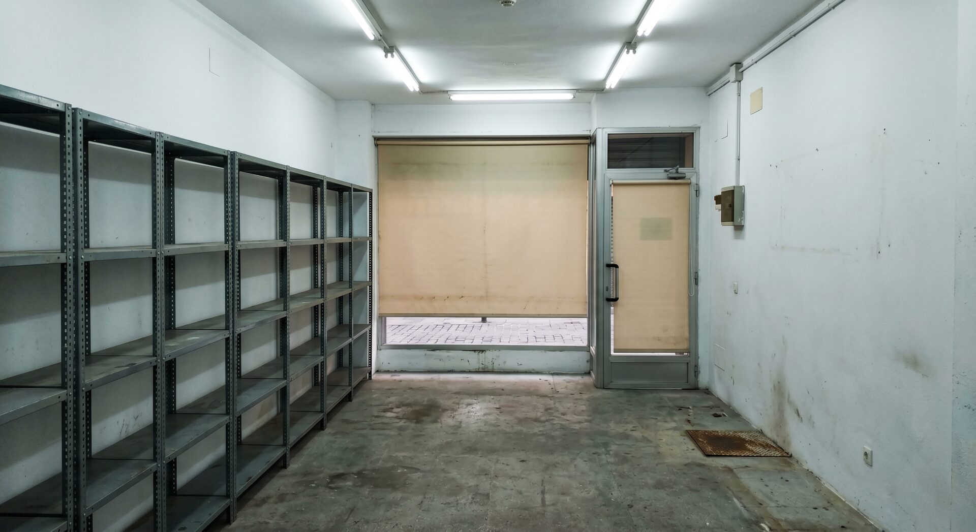 FÖRE (RETAIL)